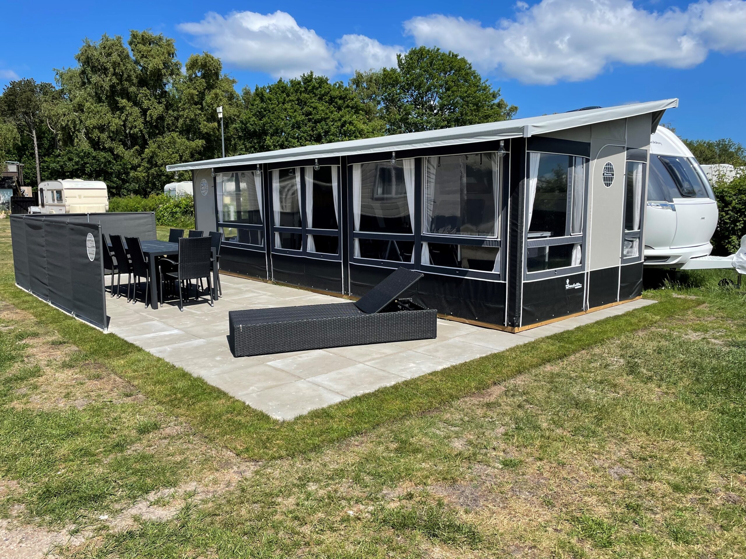 Udlejnings campingvogn - Hobby Prestige 720 UKFE